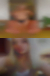 Odd sexy nude woman.