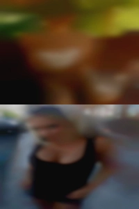 A pair of 4
