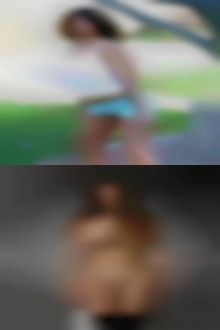 Woman couple nude woman.